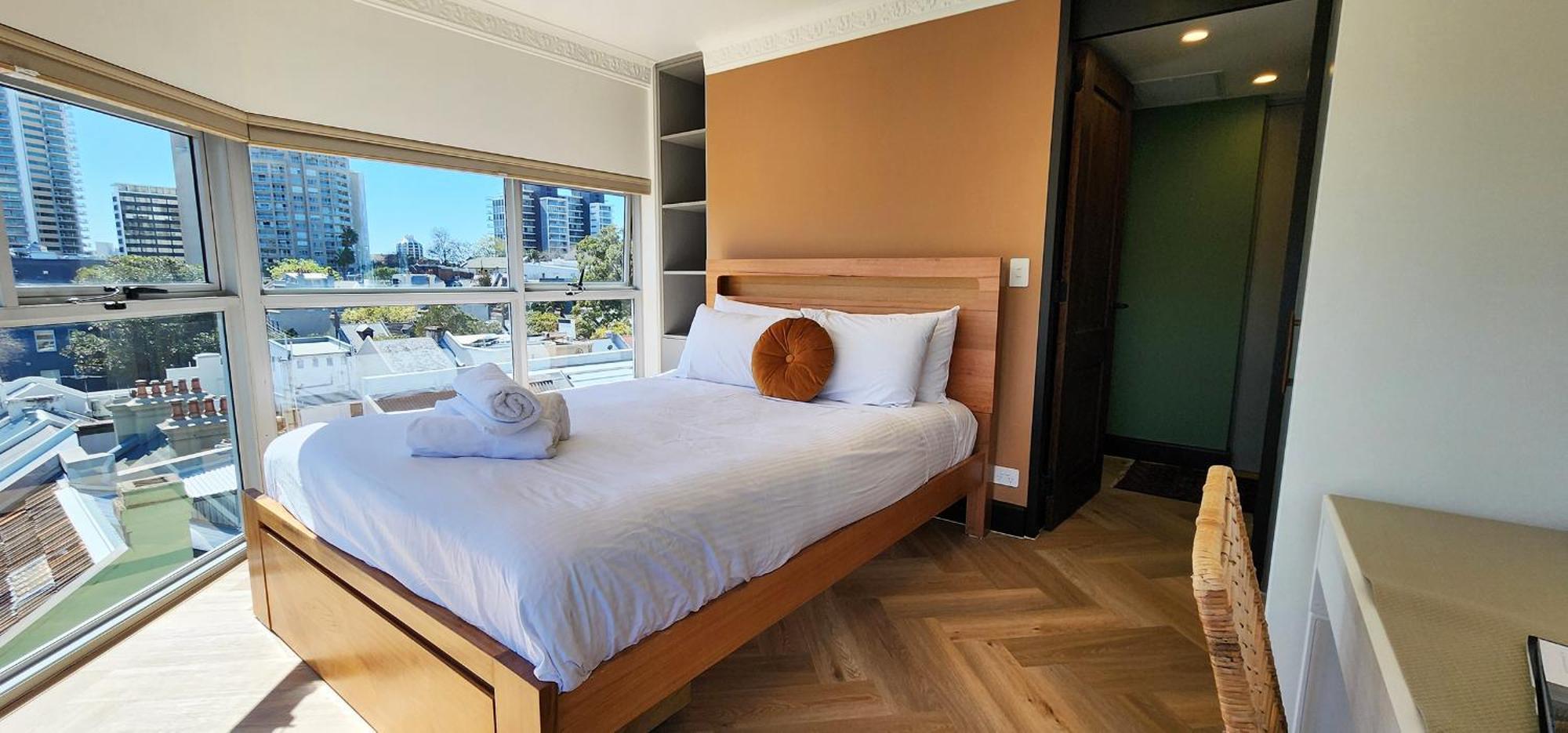Chic Penthouse In Heart Of Darlinghurst